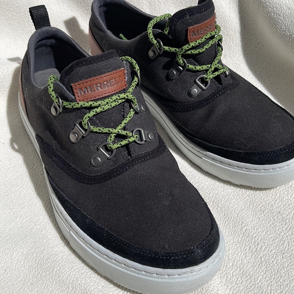 Merrell Performance Mens size 8.5 black canvas lace up footwear.